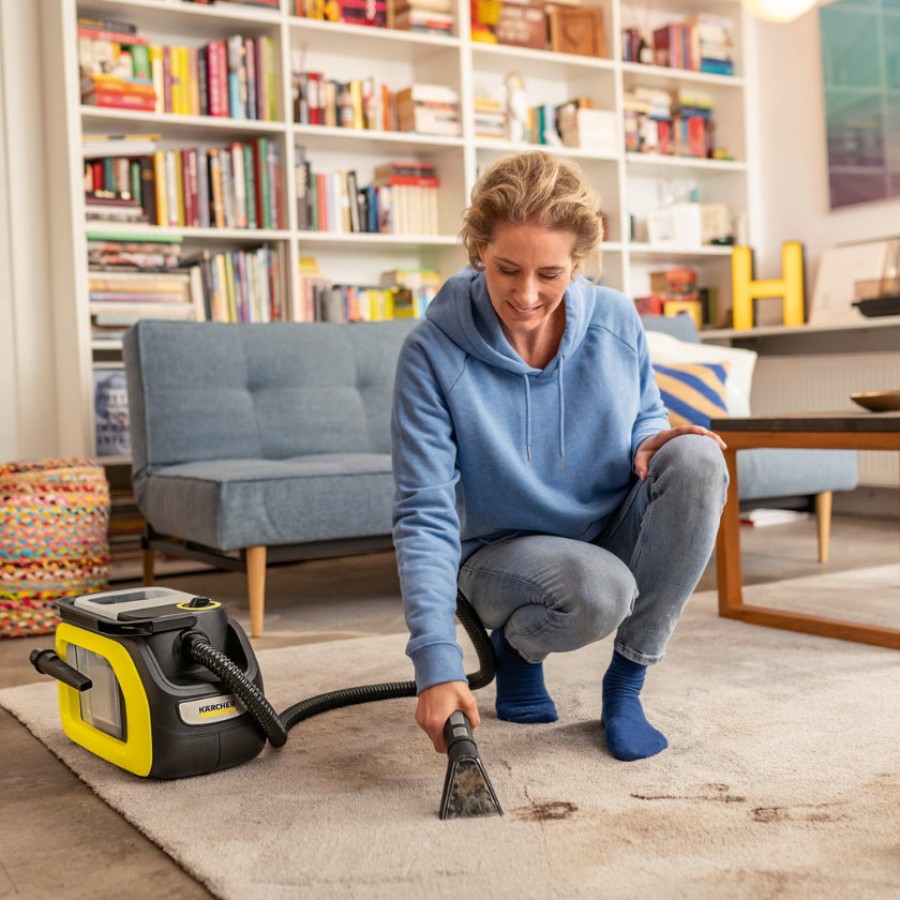 Karcher SE318 Battery Powered Carpet Spot Cleaner 1.081500.0